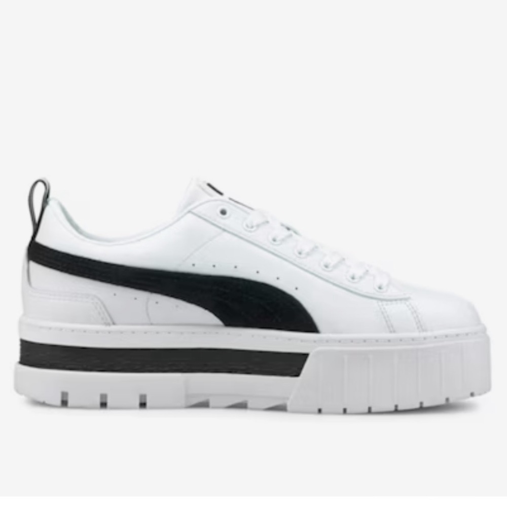 Puma Mayze Platform Sneaker - Women's, sz 6